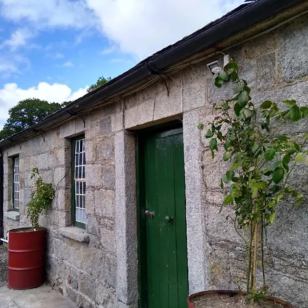 Carpenters * Rathvilly